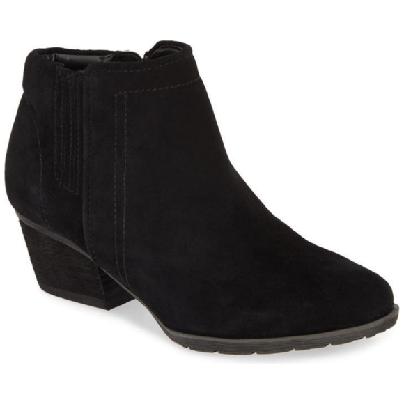 Blondo Shoes - NWOB Blondo Valli 2.0 Waterproof Booties in Black